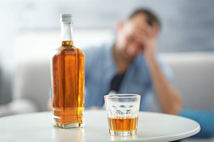 Beber alcohol puede afectar negativamente la función eréctil de los hombres