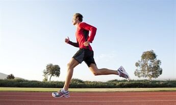 Correr es una excelente forma de ejercicio que puede mejorar las habilidades de una persona. 